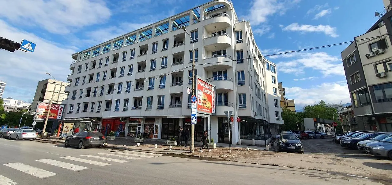 Colonel Apartment 953 索菲亞